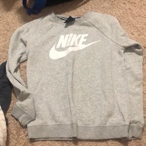 Nike crew neck